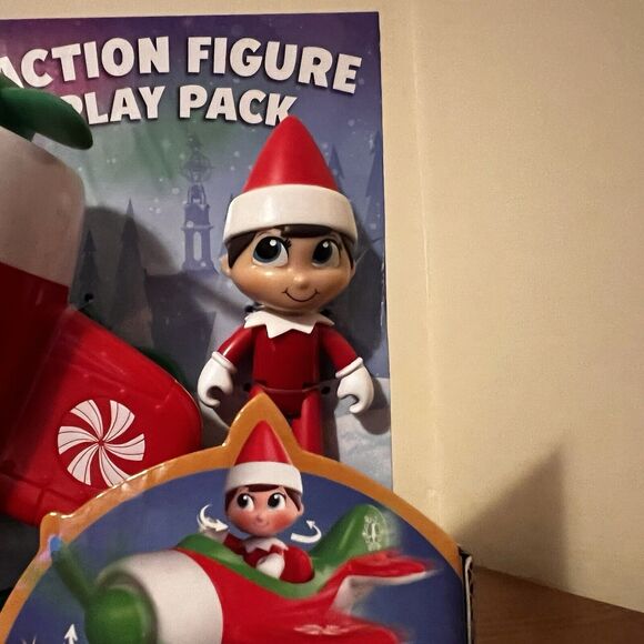 Elf On The Shelf Action Figure Play Pack Flight Edition Airplane Elf Pets New - Picture 3 of 7